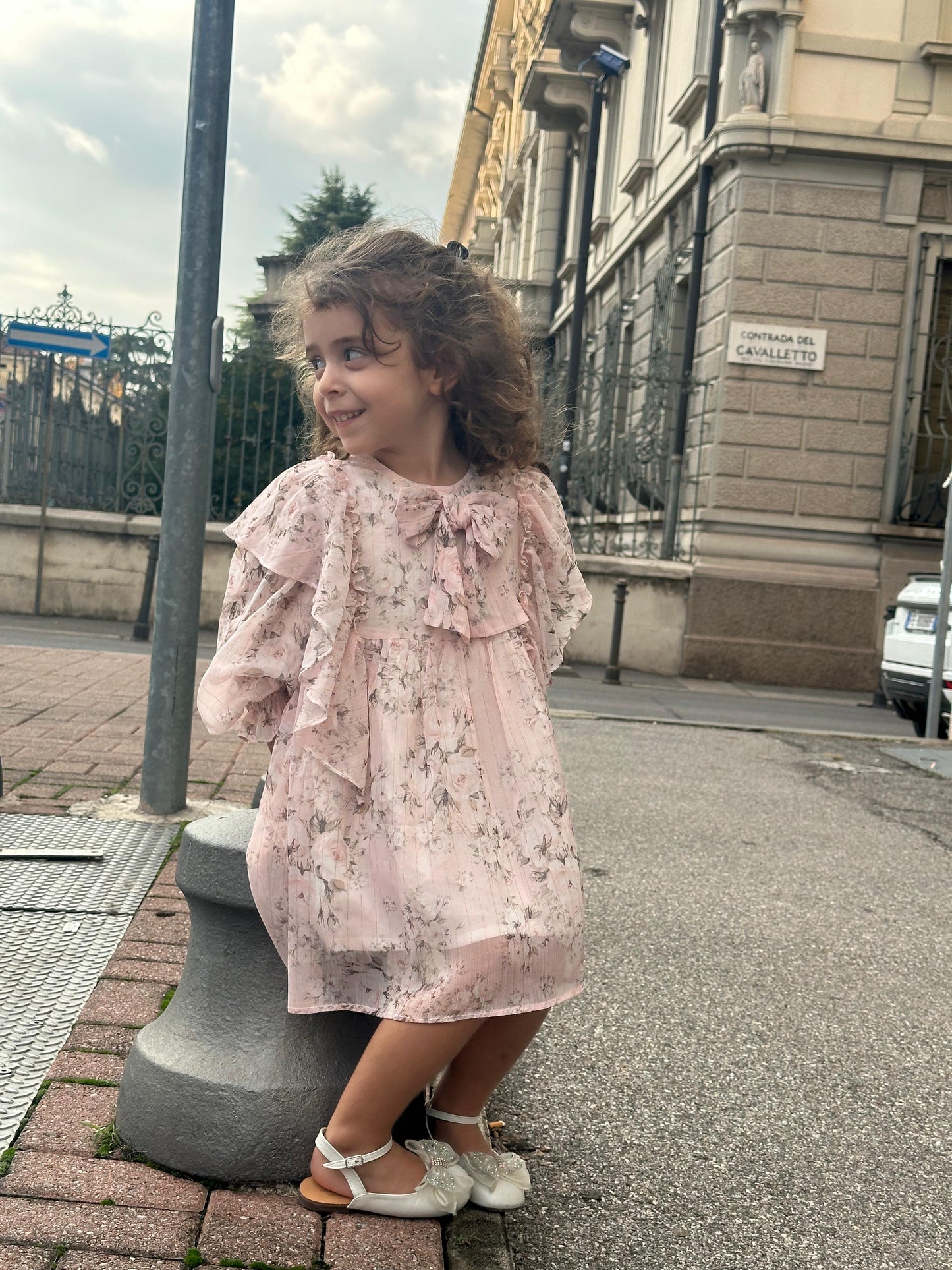 Fustan/bluze e gjate chiffon me lule, purem