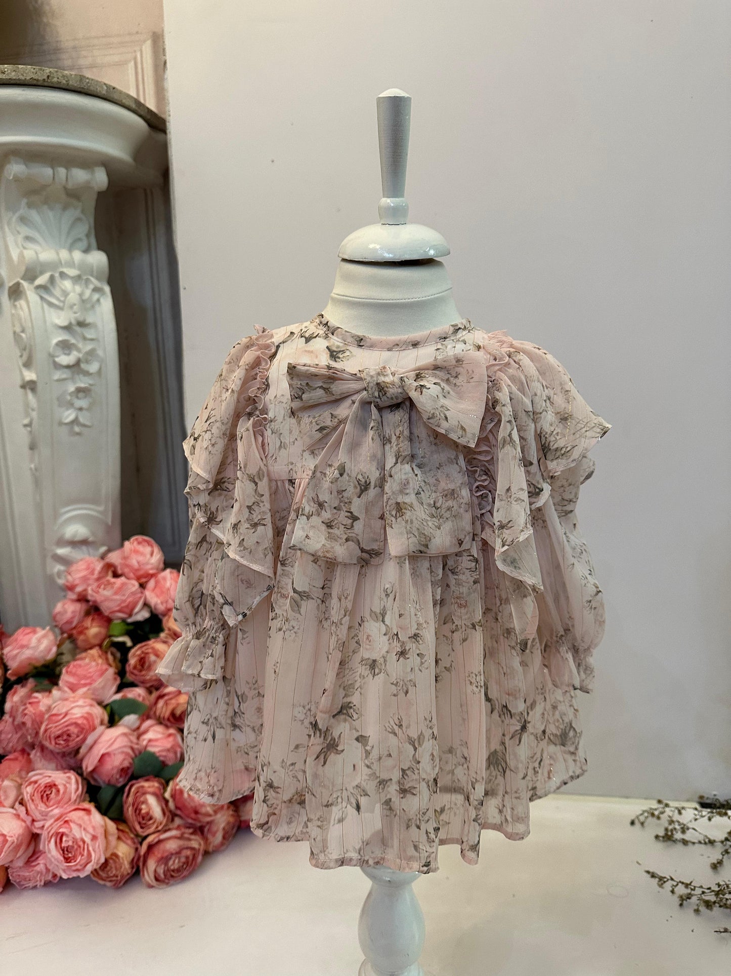 Fustan/bluze e gjate chiffon me lule, purem
