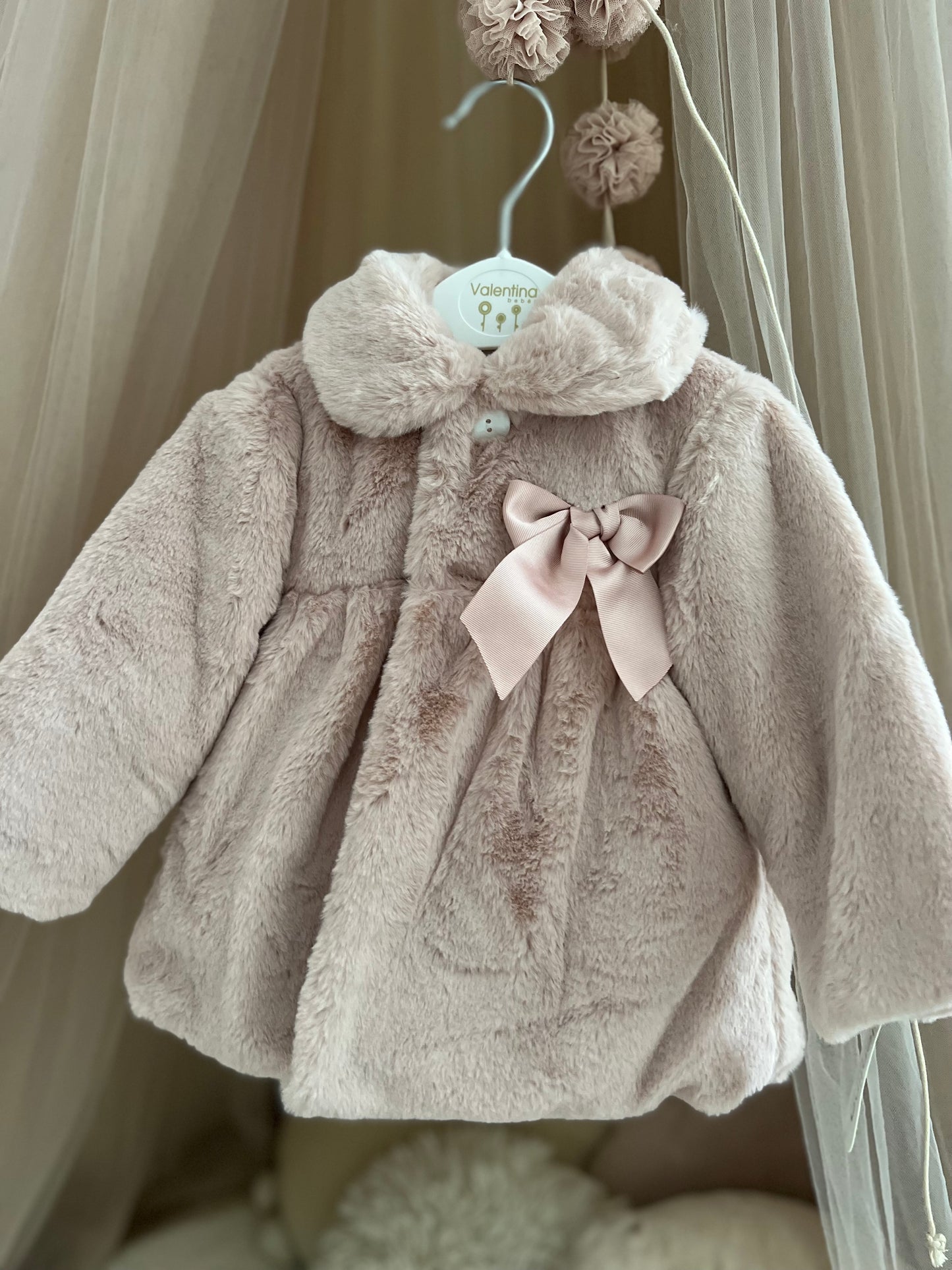Pellush roze, valentina