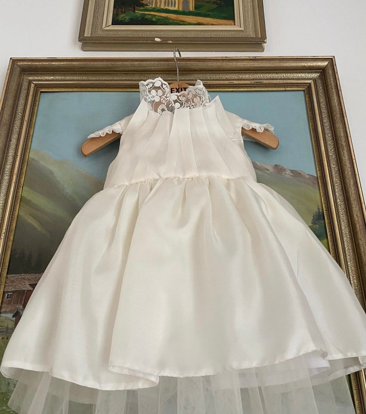 Dinasty dress, thm