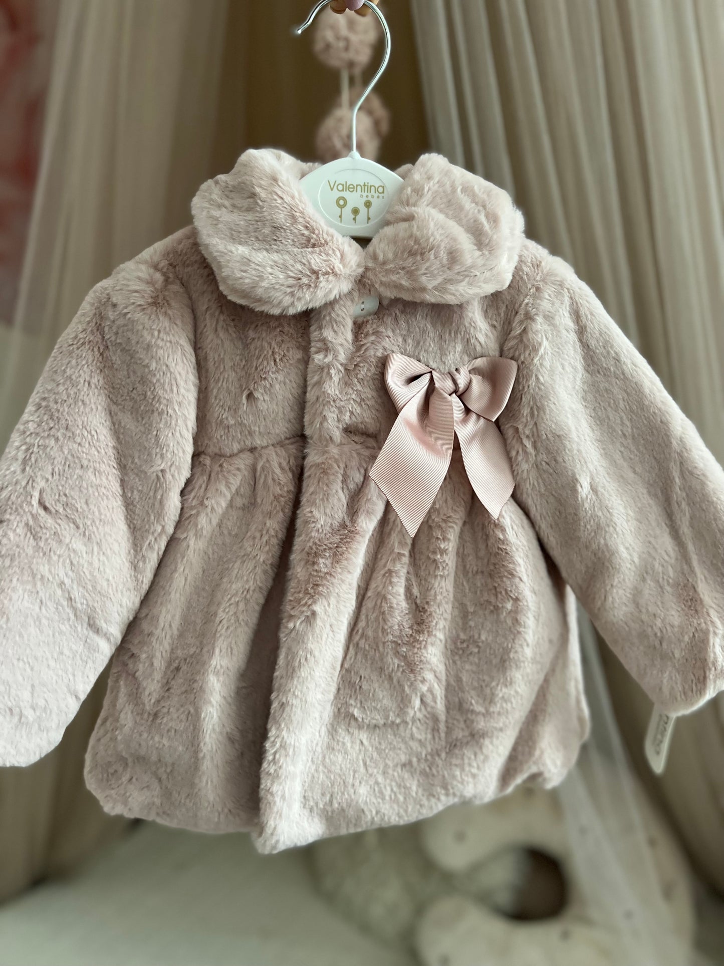 Pellush roze, valentina