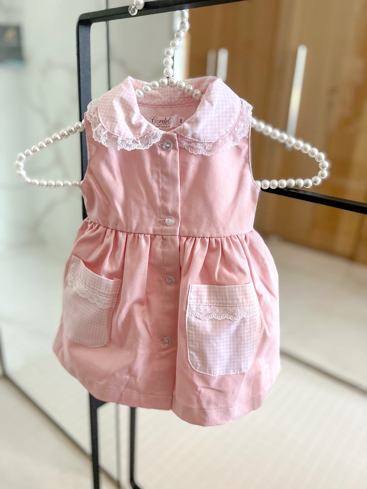Fustan roze, crd
