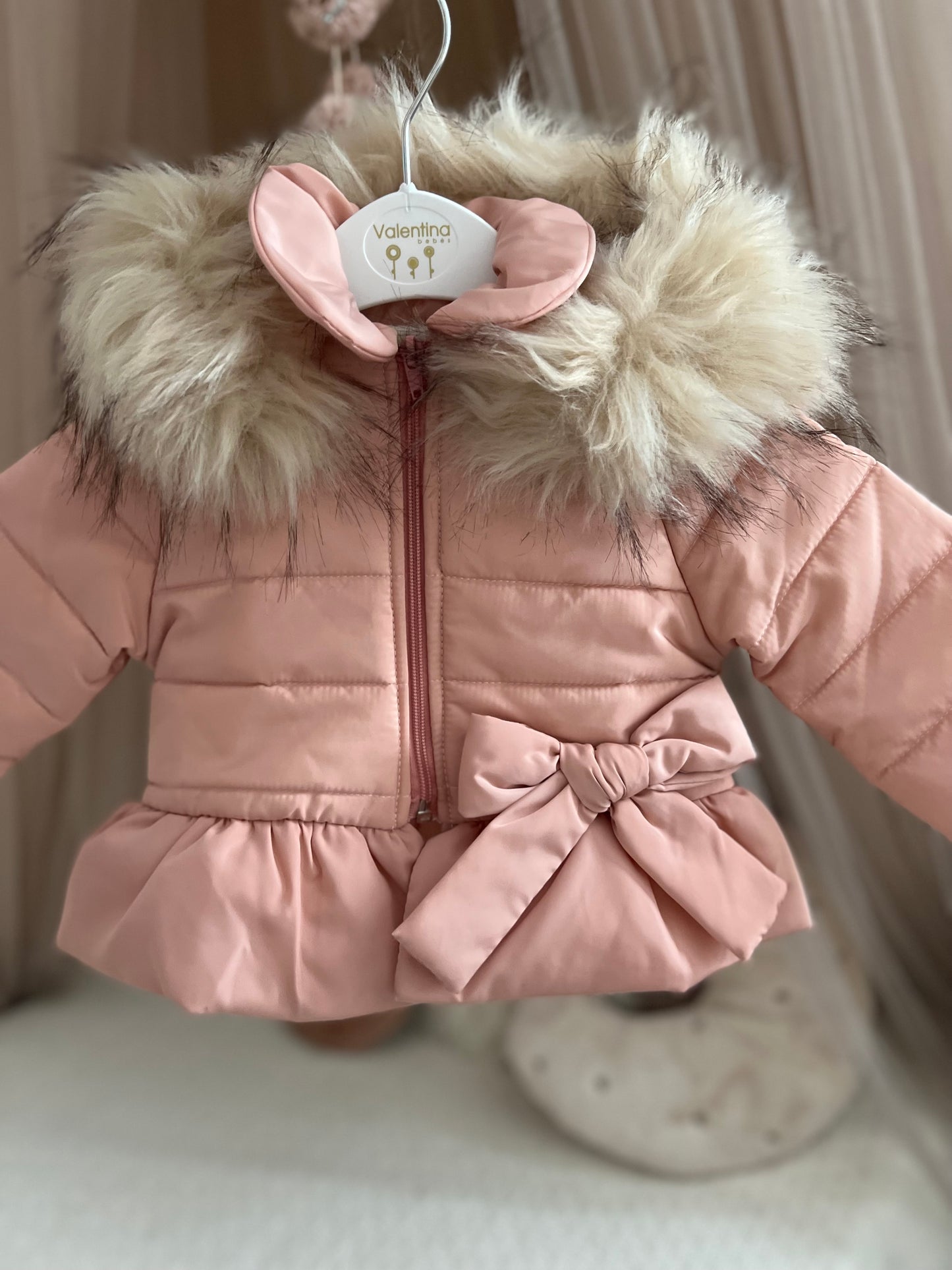 Xhup roze, valentina