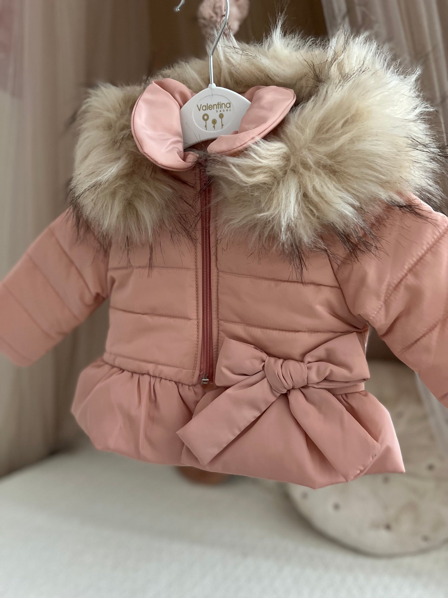 Xhup roze, valentina